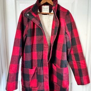 Abercrombie & Fitch Plaid Sherpa-Lined Jacket – Women’s M